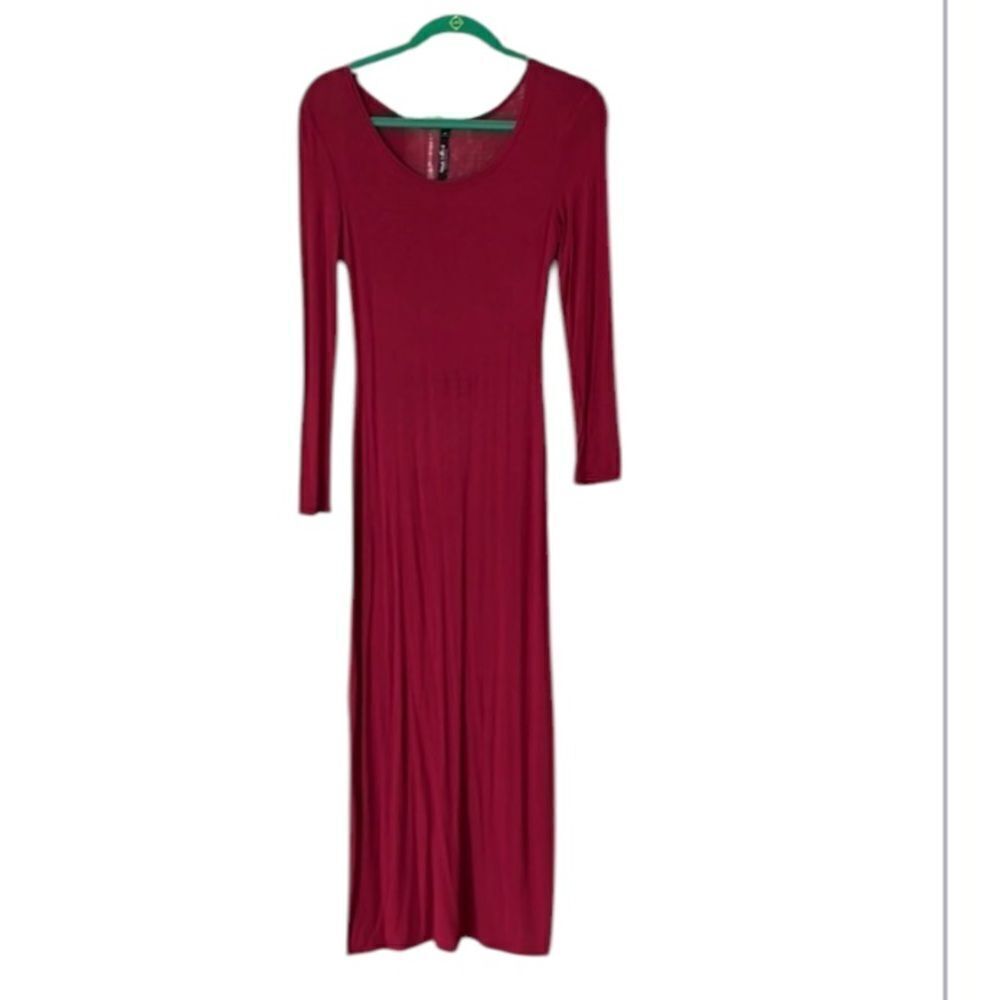 White Mark Burgundy Scoop Neck Long Sleeve Lightweight Maxi Dress Size Small EUC